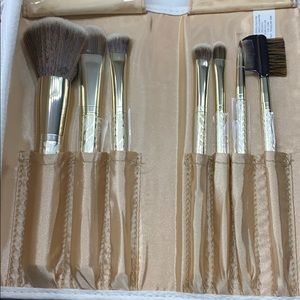 Makeup Brushes!